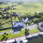 The Harbour Masters House 3* Banagher
