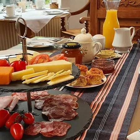 The Harbour Masters House 3*