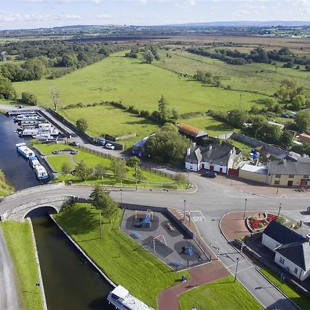 The Harbour Masters House Couette-café Banagher