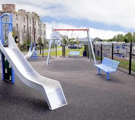 The Harbour Masters House 3*