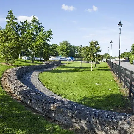 The Harbour Masters House 3* Banagher