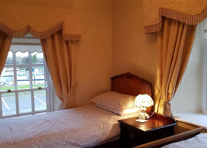 Alojamento de Acomodação e Pequeno-almoço The Harbour Masters House Banagher