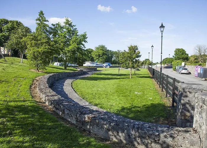 The Harbour Masters House 3* Banagher